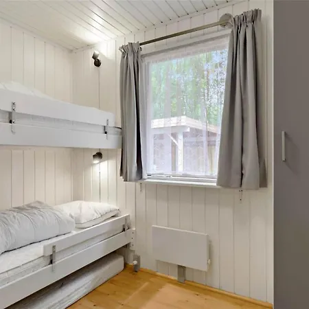 2633-nexo-gubbegardsvejen-10 Semesterbostad Neksø